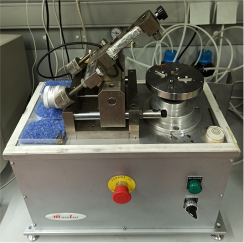 Pin-on disc tribometer