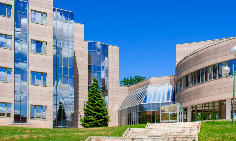 imagen del edificio del ICMM