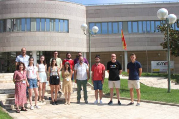 Ten student will research at the ICMM this summer with JAEINtro Scholarships