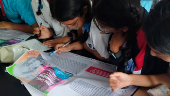 Estudiantes en la sesión dinamizada del Escape Road en la Galaxy Public School de Kathmandú. Imagen cedida por Engage Nepal with Science