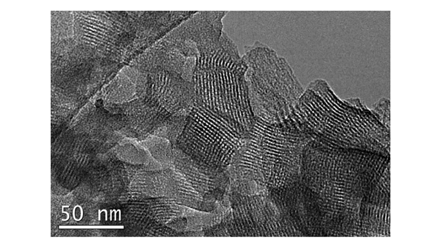 HR-TEM micrograph of NIP50-COF (scale bar 50 nm).